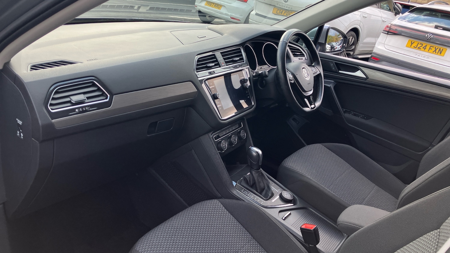 Used Volkswagen Tiguan Allspace 2021 for sale - 76384224: Photo 2
