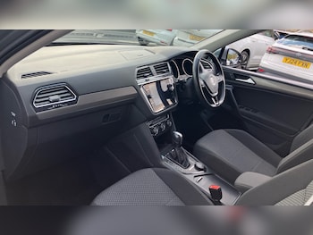 Volkswagen Tiguan Allspace feature image 2