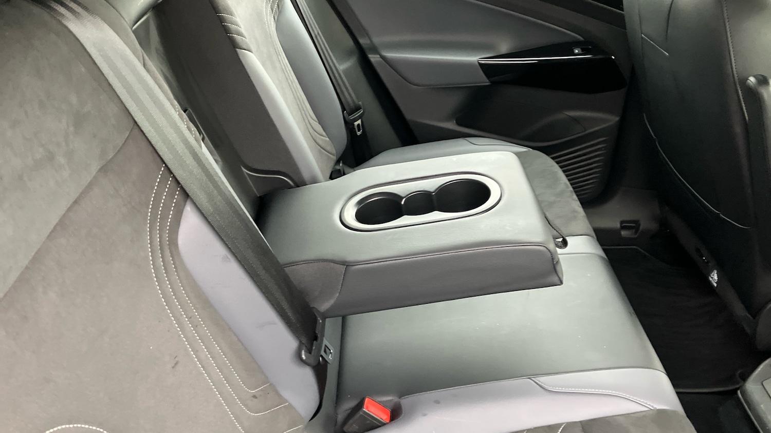 Used Volkswagen ID.4 2022 for sale - 76971846: Photo 28