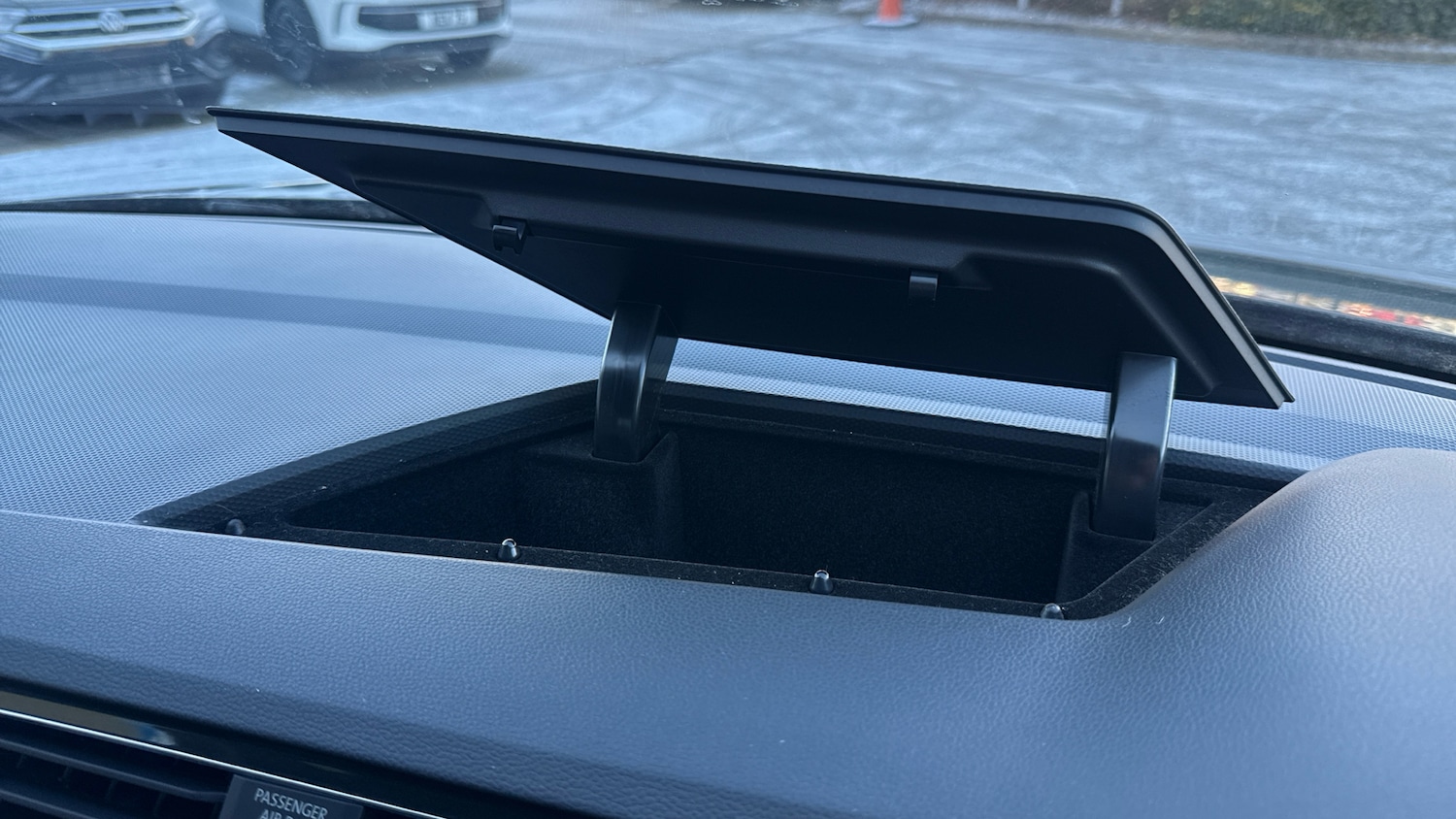 Used Volkswagen Tiguan 2021 for sale - 77813275: Photo 44