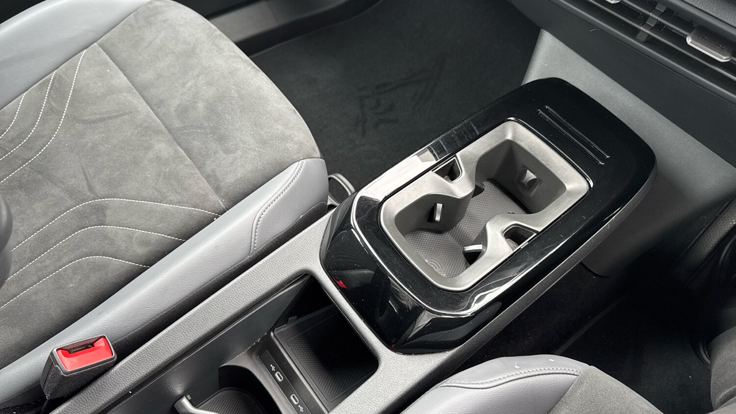 Used Volkswagen ID.4 2022 for sale - 77742497: Photo 14