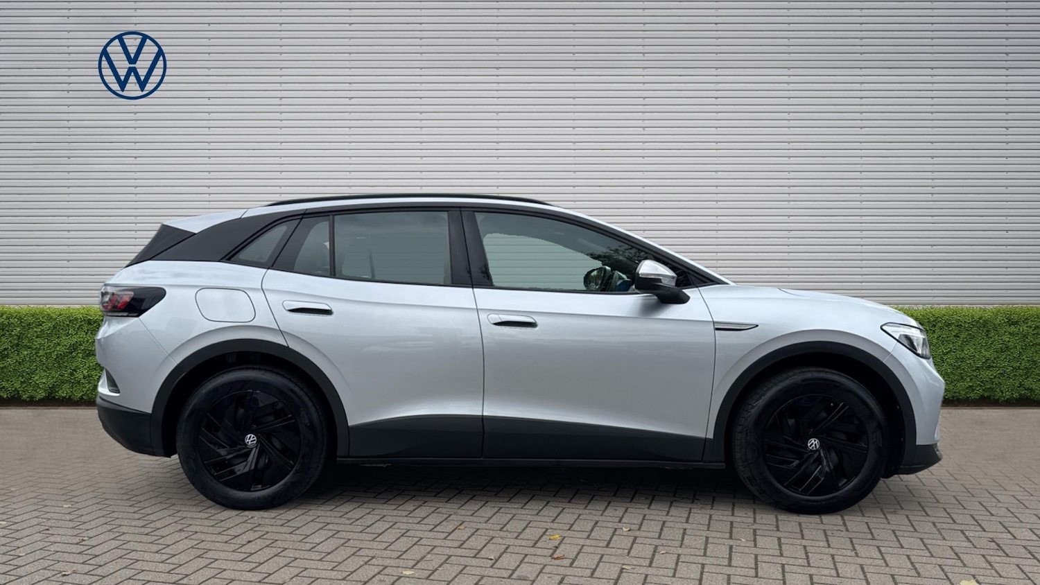 Used Volkswagen ID.4 2022 for sale - 77742497: Photo 4