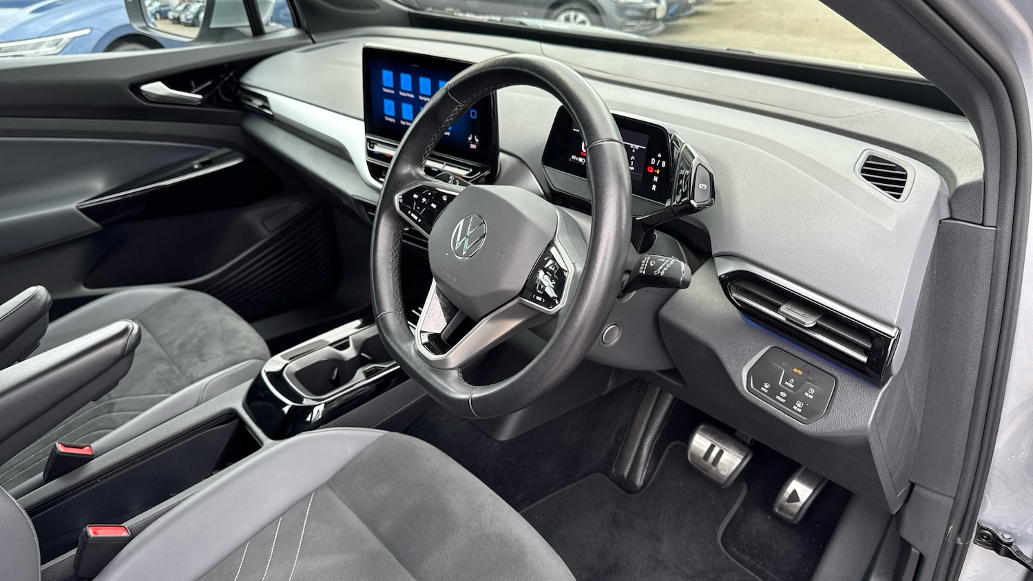 Used Volkswagen ID.4 2022 for sale - 77742497: Photo 6