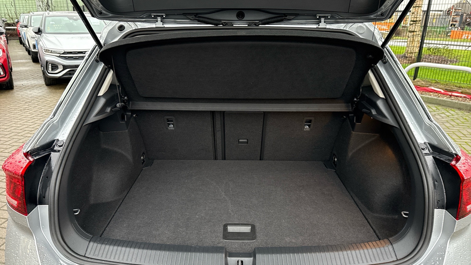 Used Volkswagen T-Roc 2025 for sale - 77350296: Photo 20