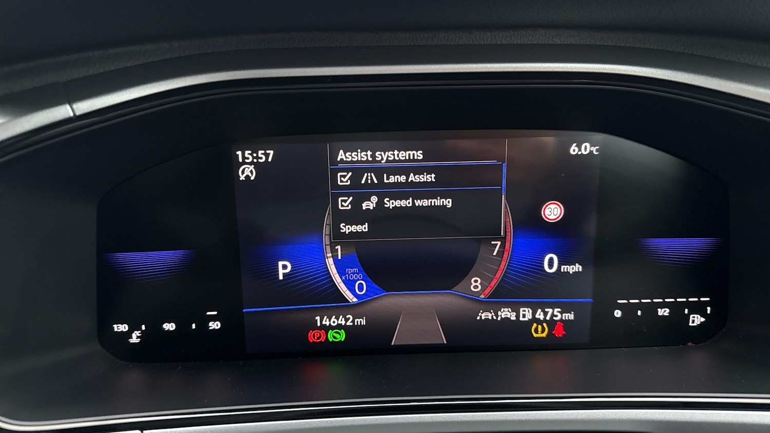 Used Volkswagen T-Roc 2025 for sale - 77350296: Photo 23