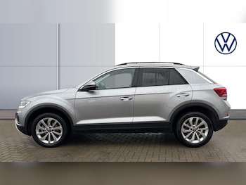 Used Volkswagen T-Roc 2025 for sale - 77350296: Photo