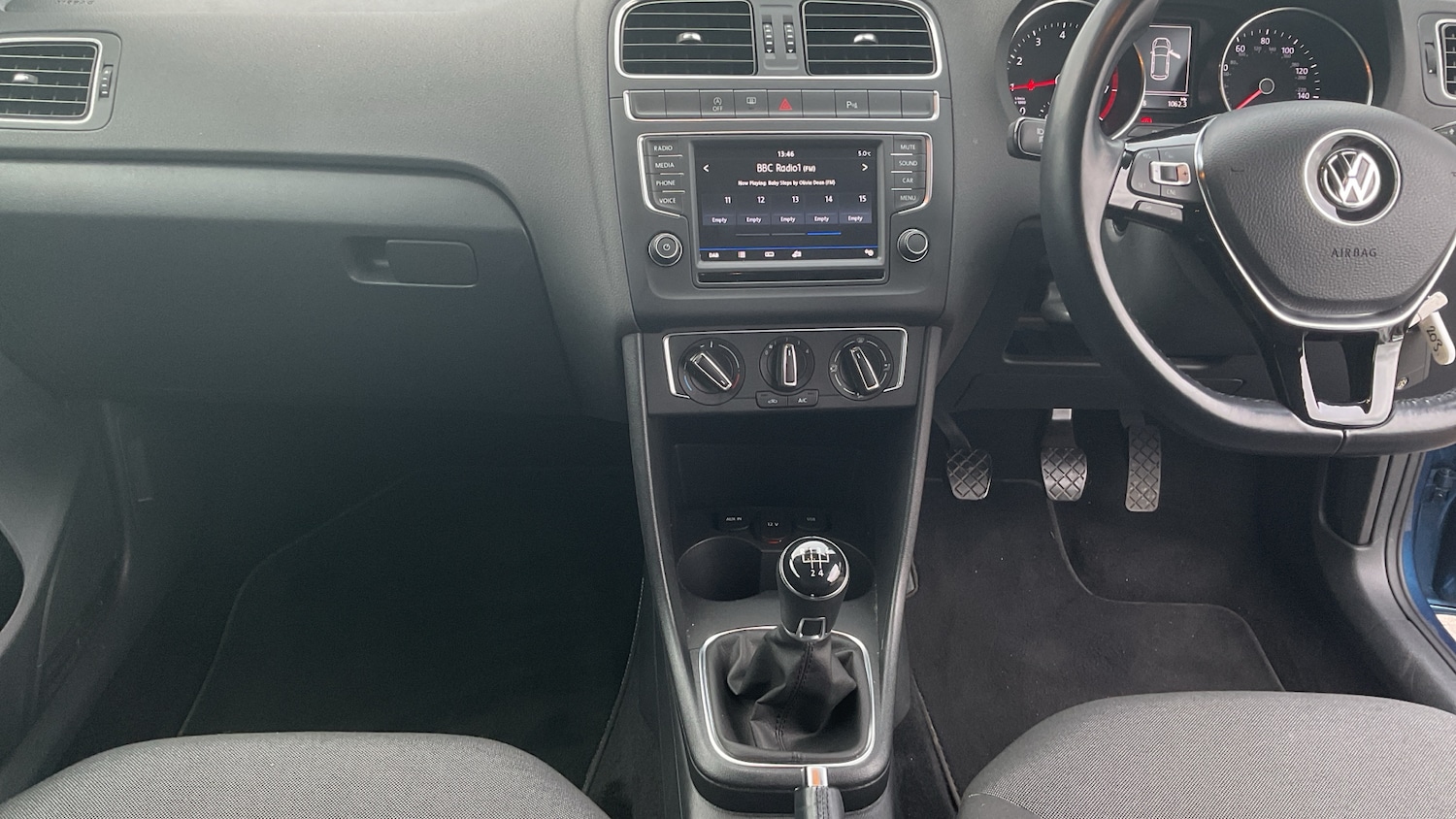 Used Volkswagen Polo 2017 for sale - 77766184: Photo 14