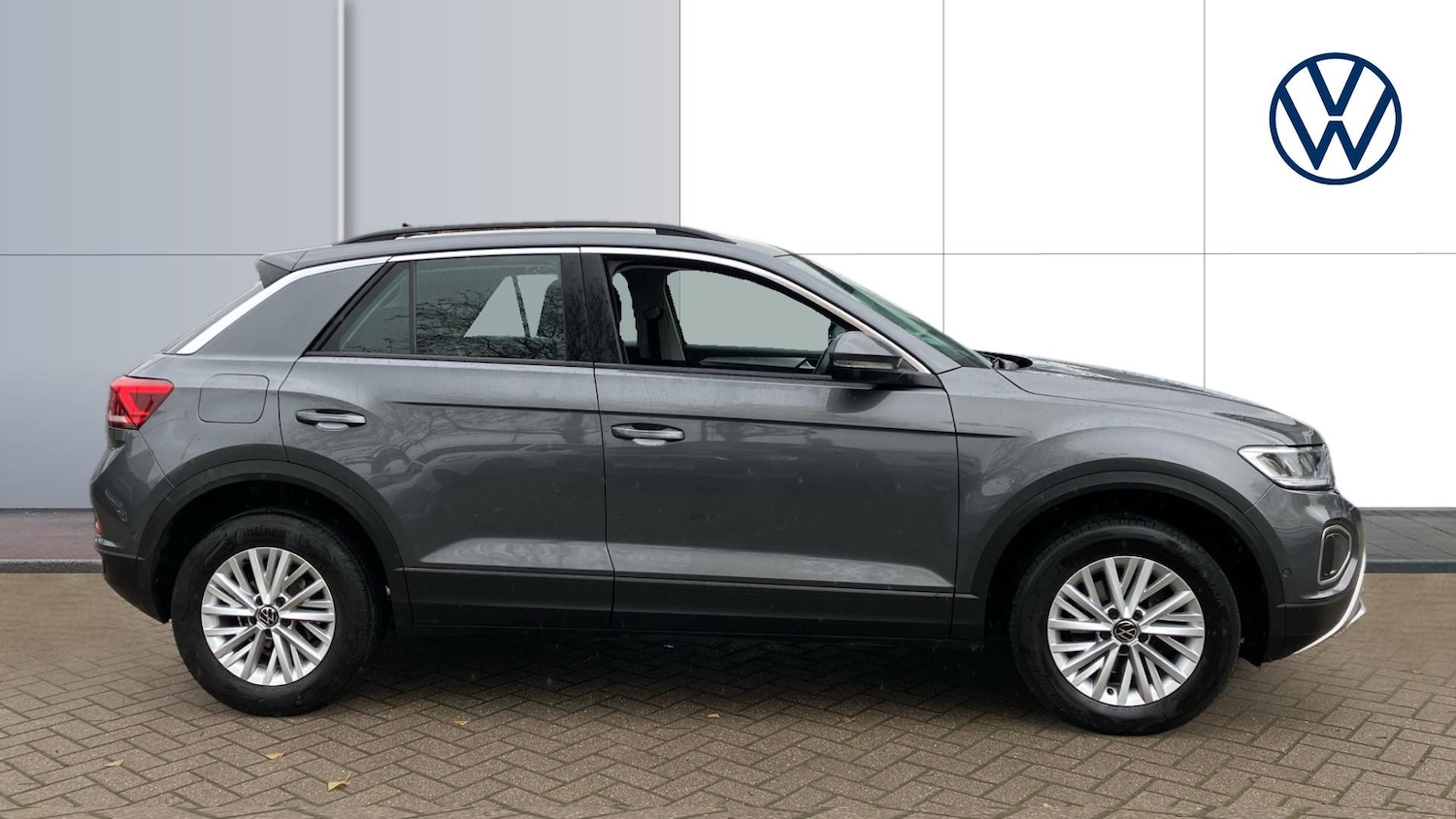 Used Volkswagen T-Roc 2022 for sale - 76329554: Photo 4