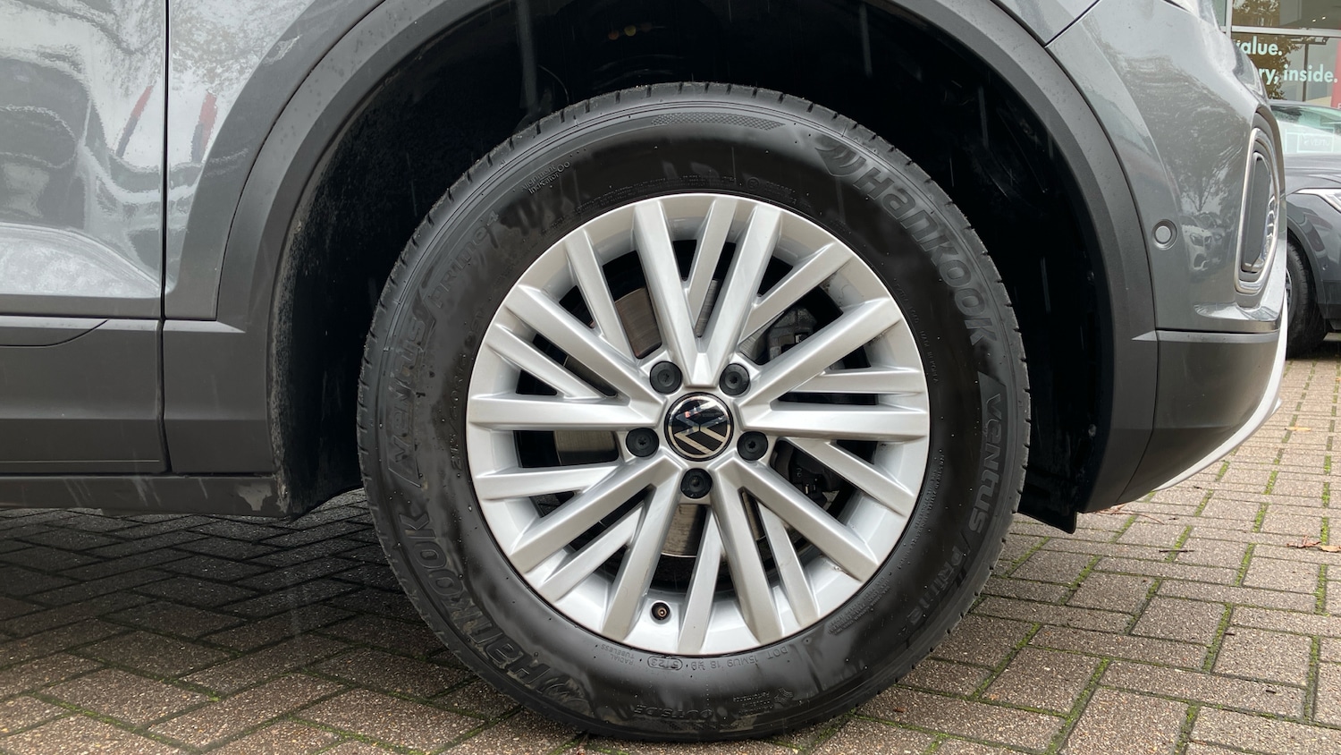 Used Volkswagen T-Roc 2022 for sale - 76329554: Photo 5