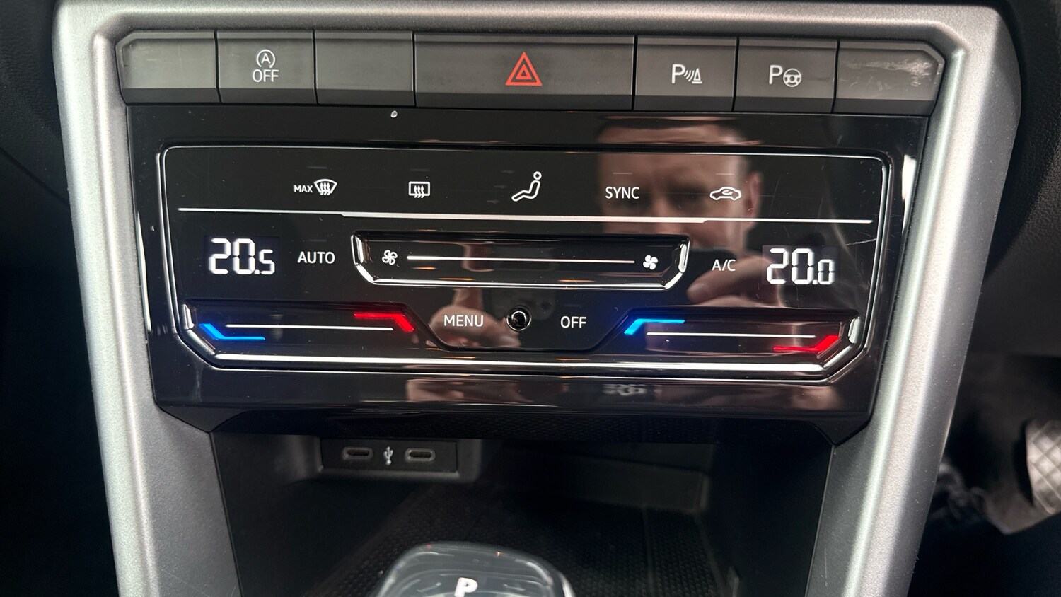 Used Volkswagen T-Roc 2023 for sale - 77917102: Photo 13