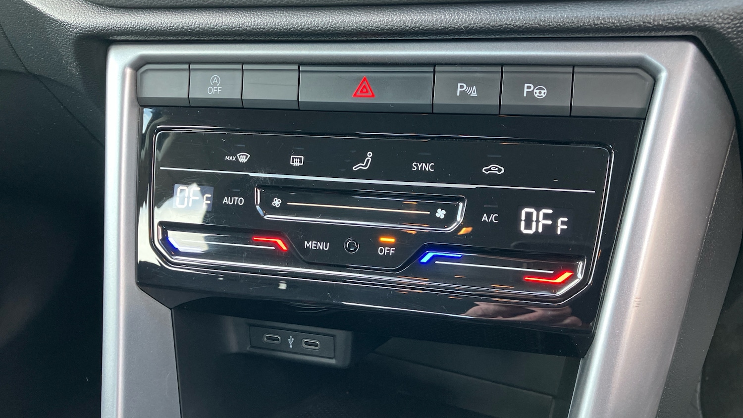 Used Volkswagen T-Roc 2022 for sale - 76971843: Photo 13