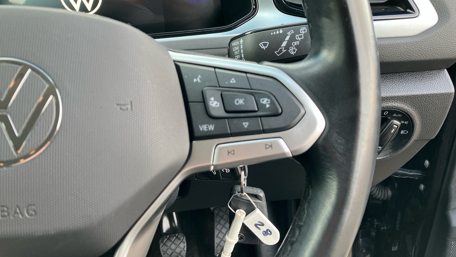 Used Volkswagen T-Roc 2022 for sale - 76971843: Photo 18