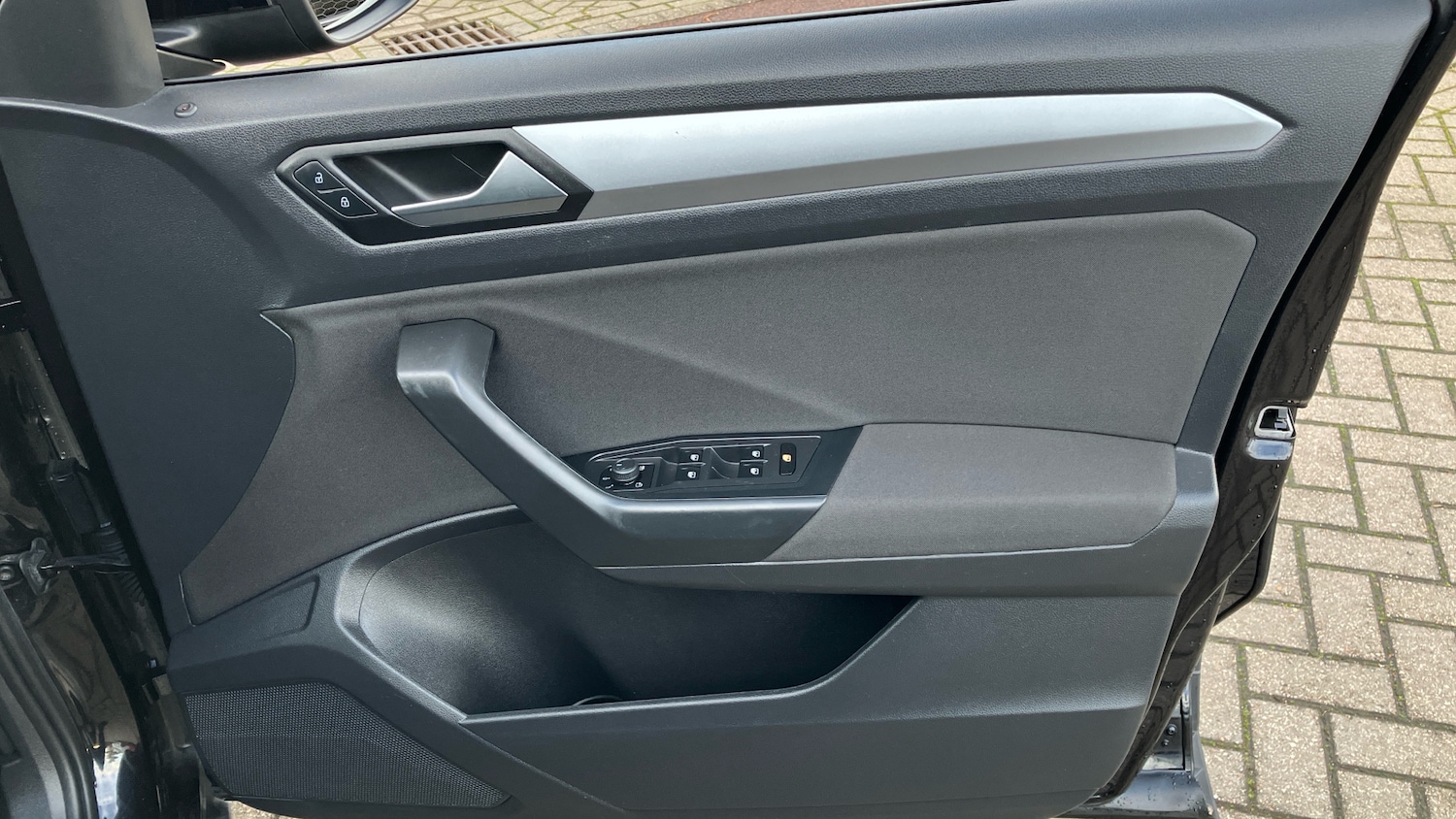 Used Volkswagen T-Roc 2022 for sale - 76971843: Photo 19