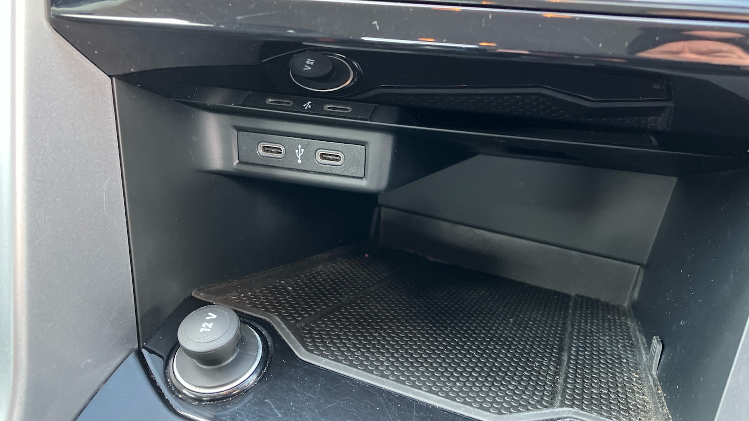 Used Volkswagen T-Roc 2022 for sale - 76971843: Photo 25