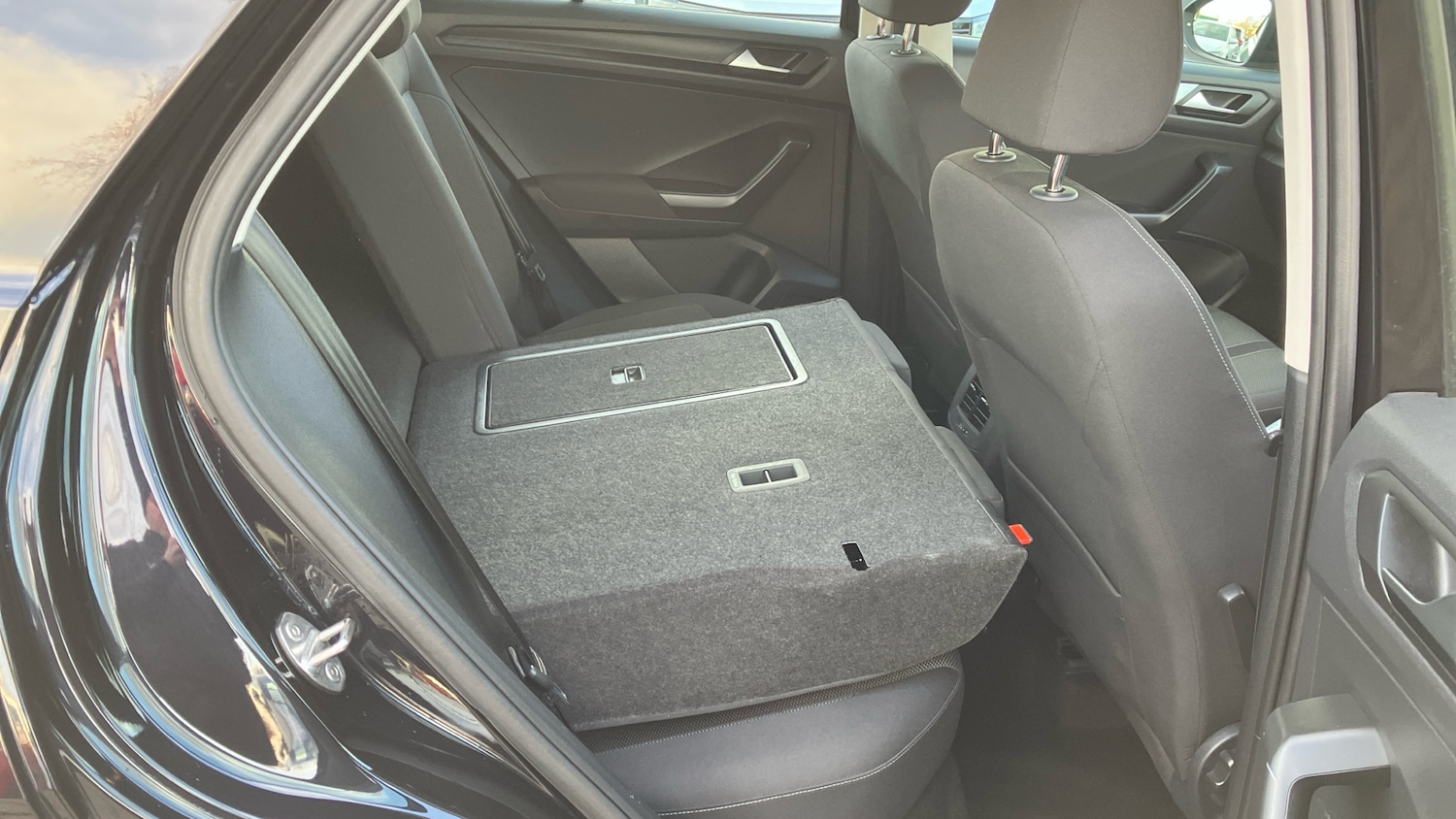 Used Volkswagen T-Roc 2022 for sale - 76971843: Photo 35