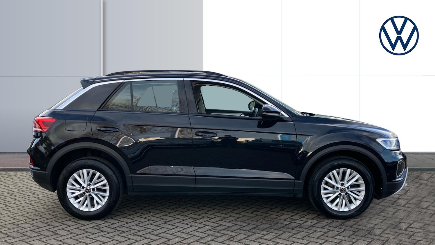 Used Volkswagen T-Roc 2022 for sale - 76971843: Photo 4