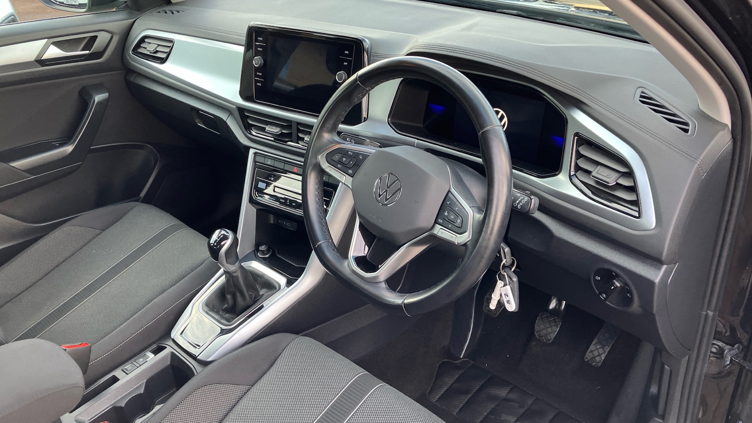 Used Volkswagen T-Roc 2022 for sale - 76971843: Photo 6