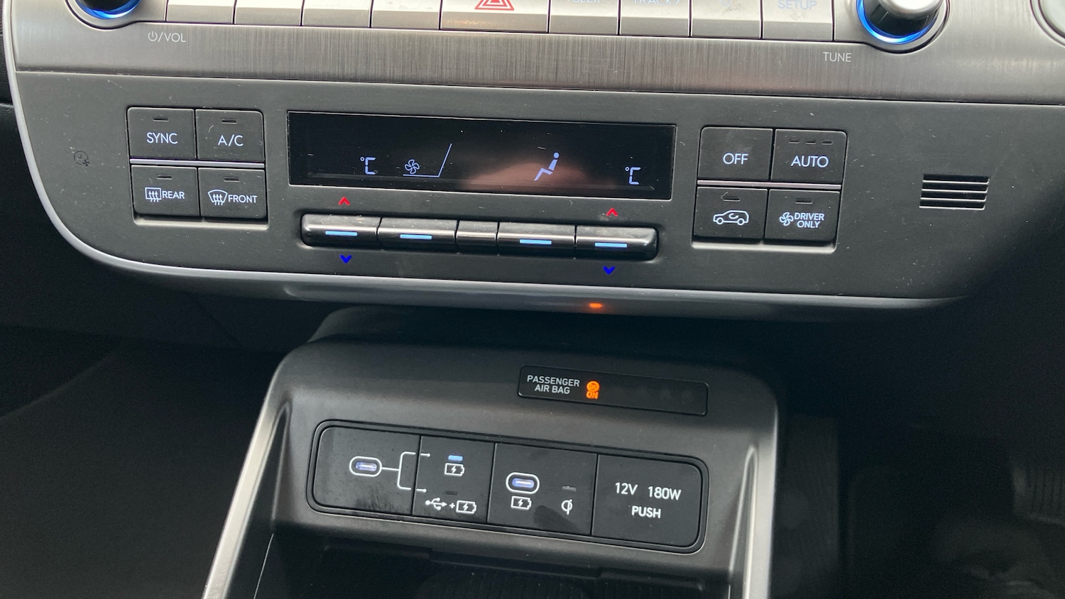 Used Hyundai KONA 2024 for sale - 77900902: Photo 22