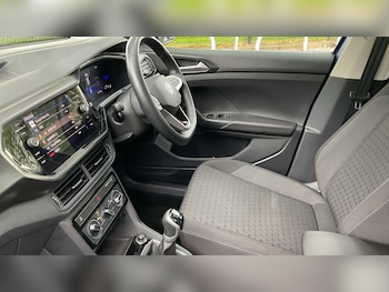 Used Volkswagen T-Cross 2023 for sale - 78485798: Photo