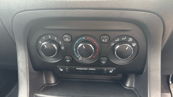 Used Ford Ka+ 2018 for sale - 76181318: Photo 30