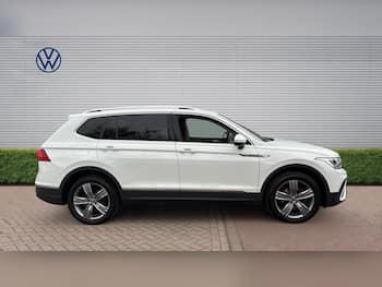 Used Volkswagen Tiguan Allspace 2023 for sale - 79558494: Photo