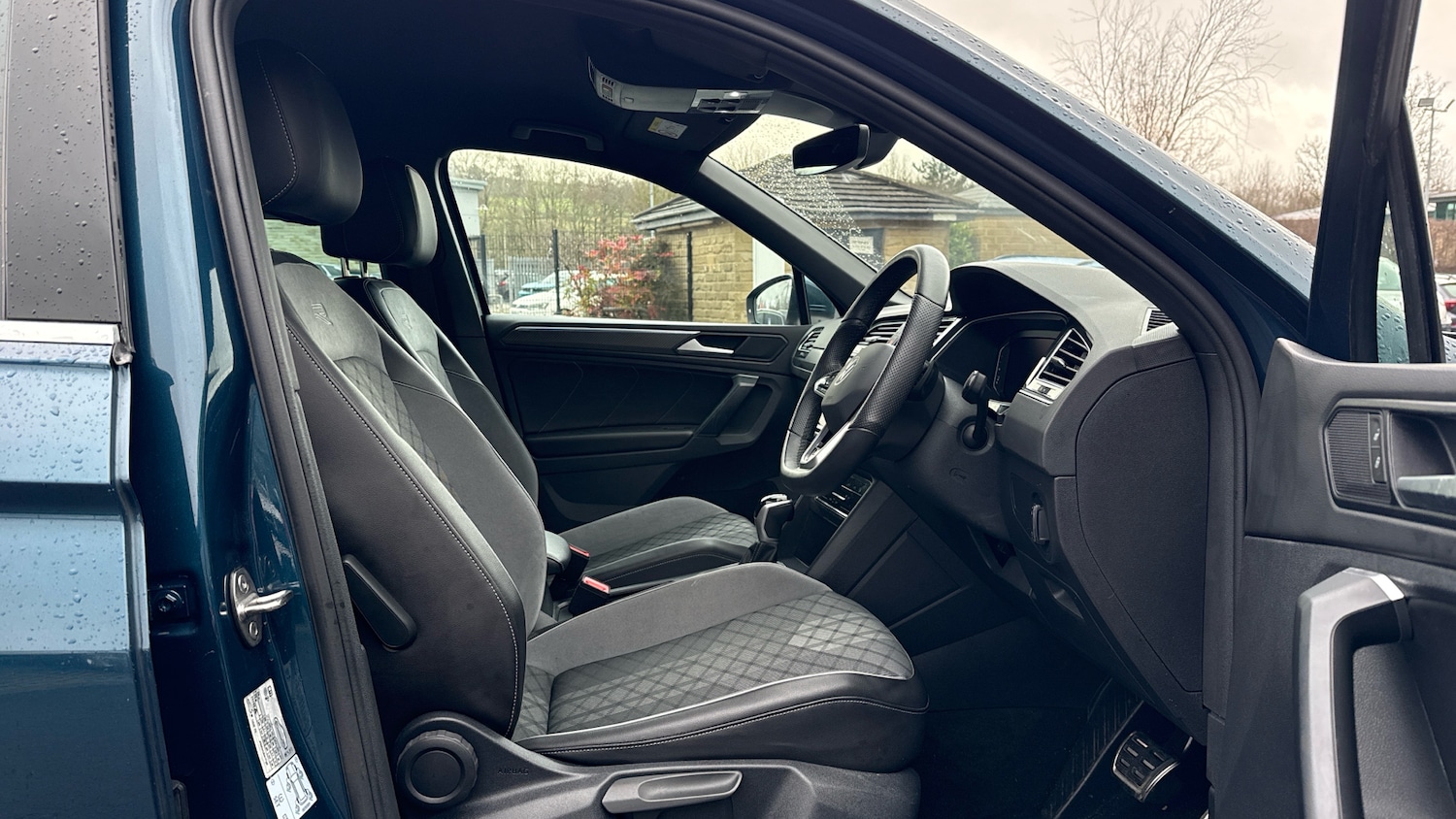 Used Volkswagen Tiguan 2022 for sale - 77323820: Photo 15