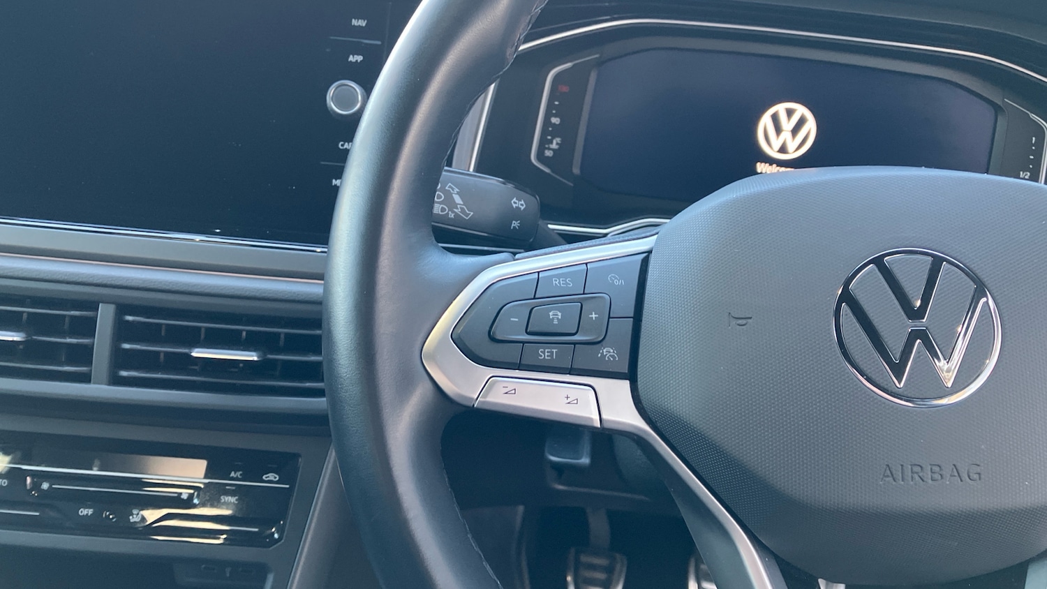 Used Volkswagen Taigo 2022 for sale - 76391617: Photo 17