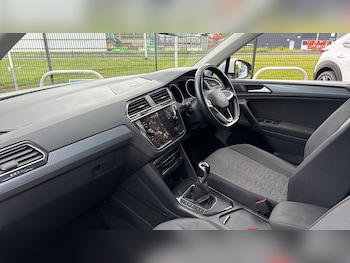 Used Volkswagen Tiguan 2021 for sale - 78668350: Photo