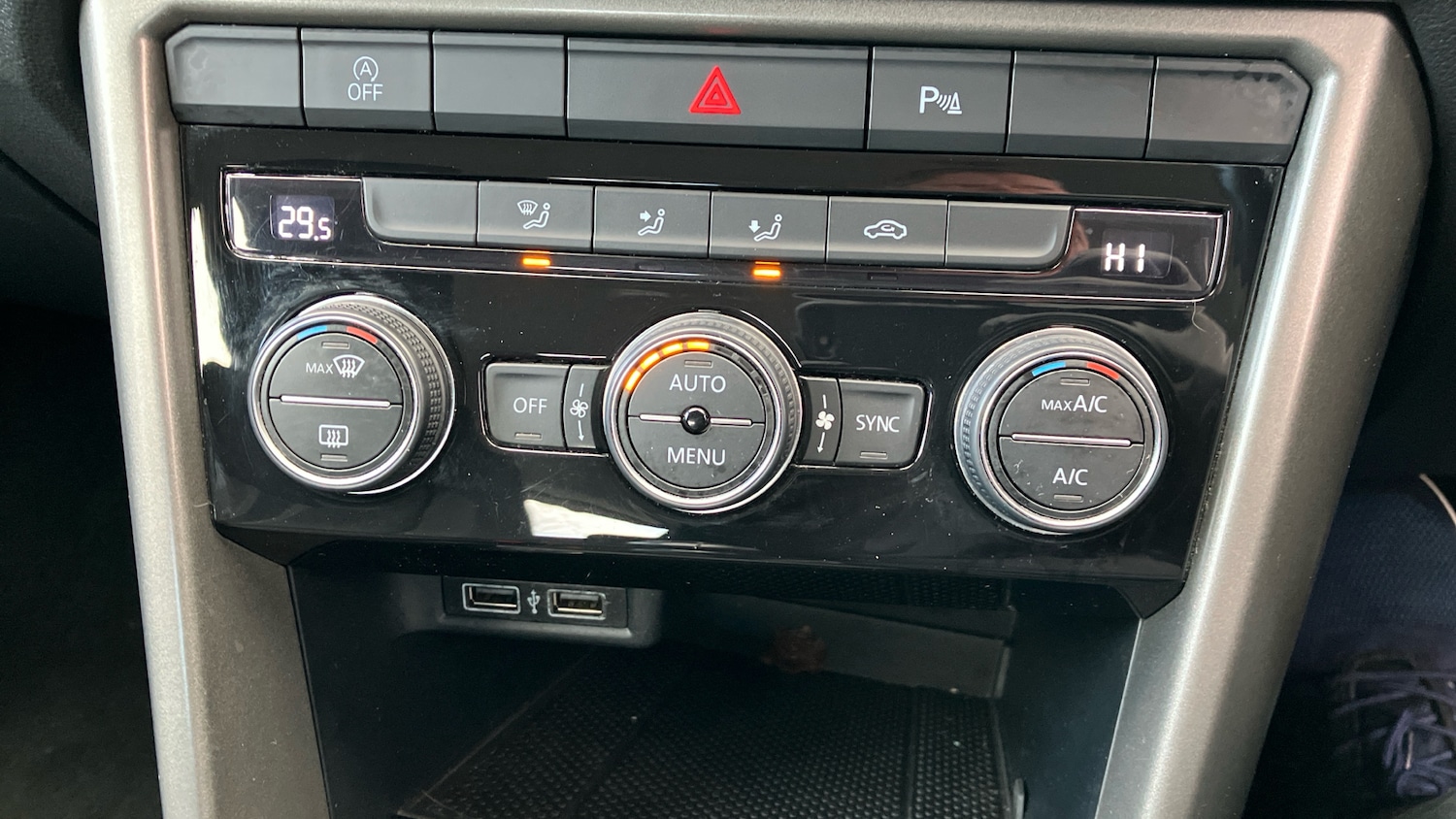 Used Volkswagen T-Roc 2020 for sale - 77061511: Photo 13