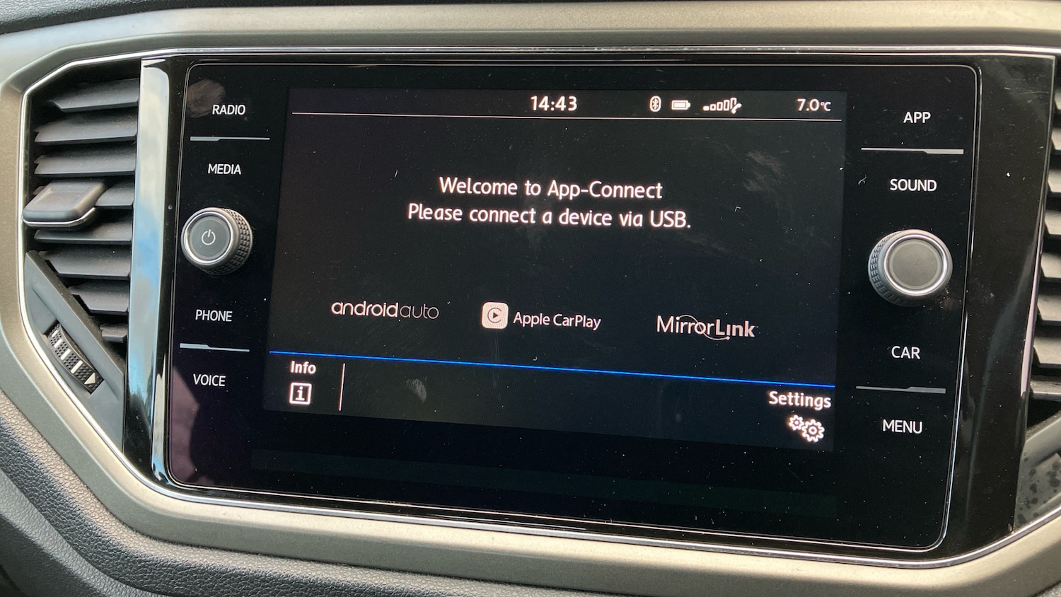 Used Volkswagen T-Roc 2020 for sale - 77061511: Photo 25