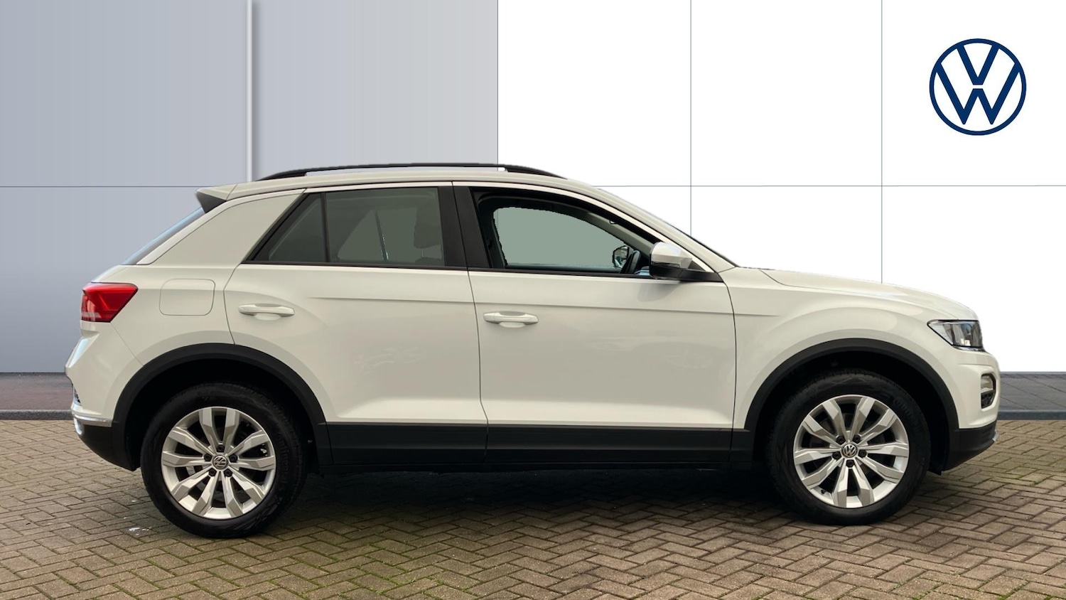 Used Volkswagen T-Roc 2020 for sale - 77061511: Photo 4
