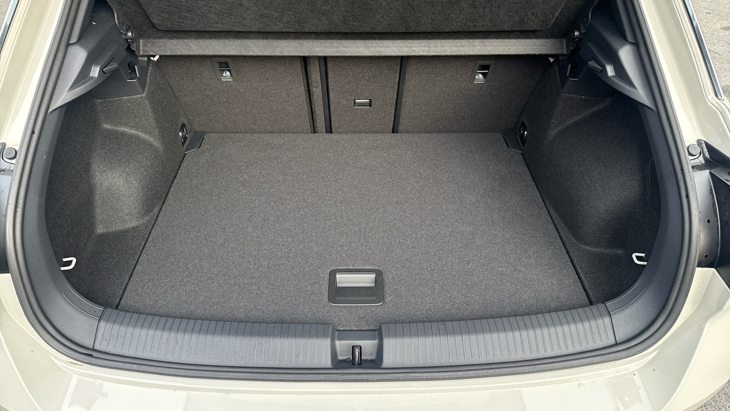 Used Volkswagen T-Roc 2025 for sale - 76063688: Photo 20