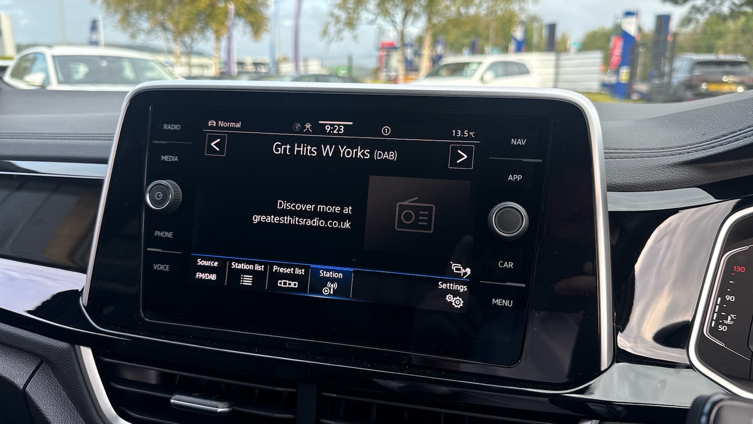Used Volkswagen T-Roc 2025 for sale - 76063688: Photo 33