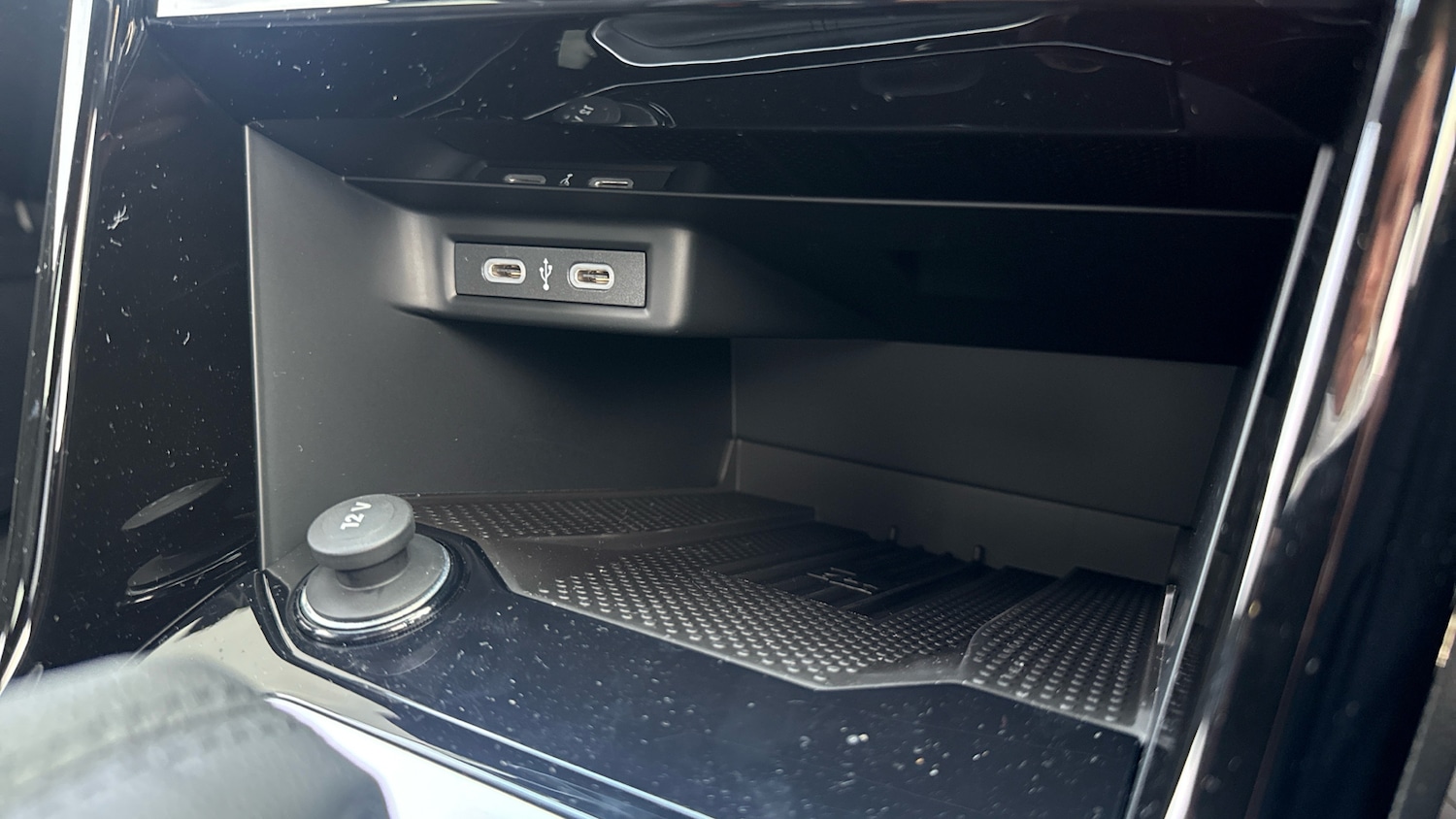 Used Volkswagen T-Roc 2025 for sale - 76063688: Photo 41