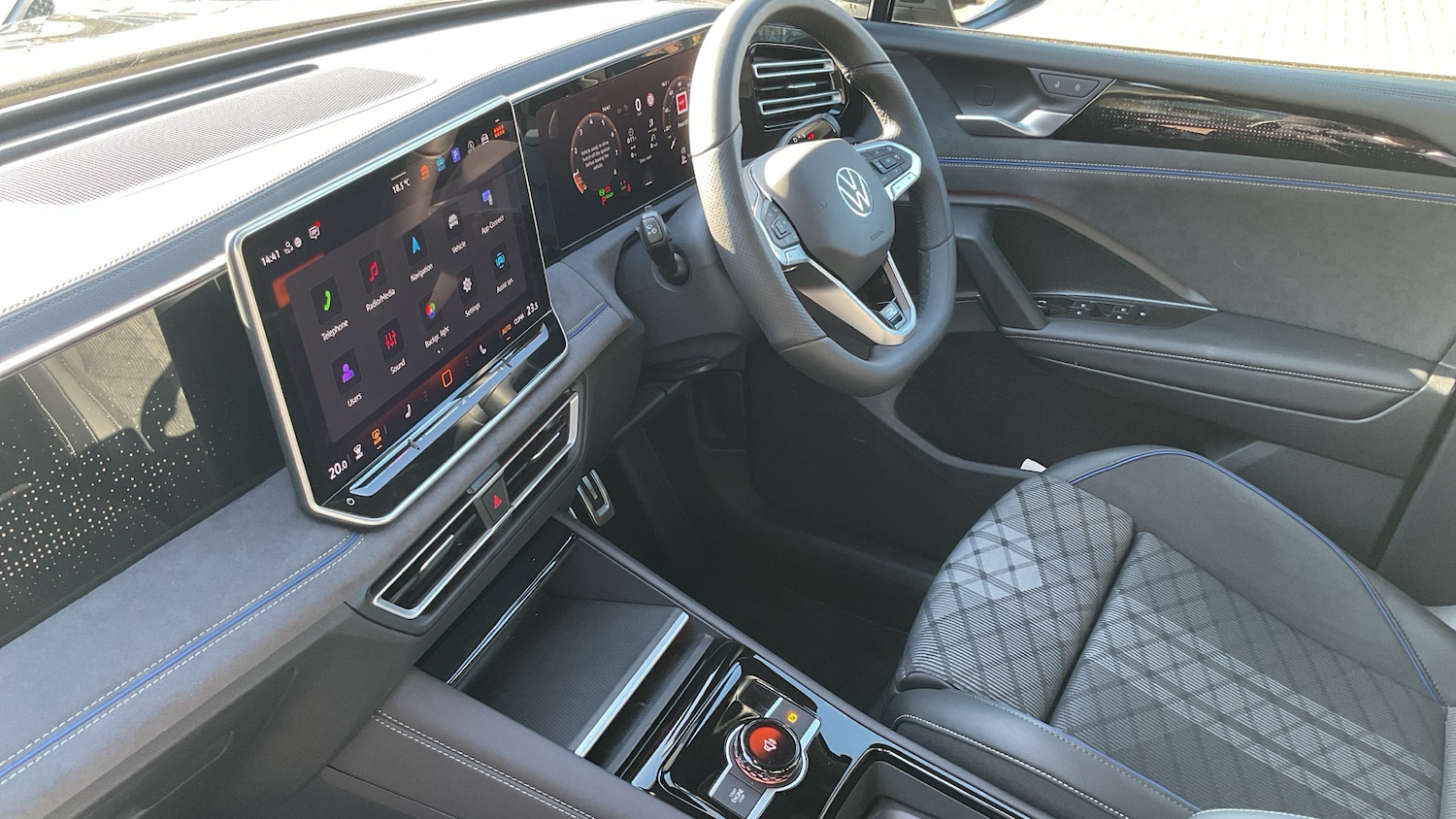 Used Volkswagen Tiguan 2026 for sale - 77760499: Photo 2