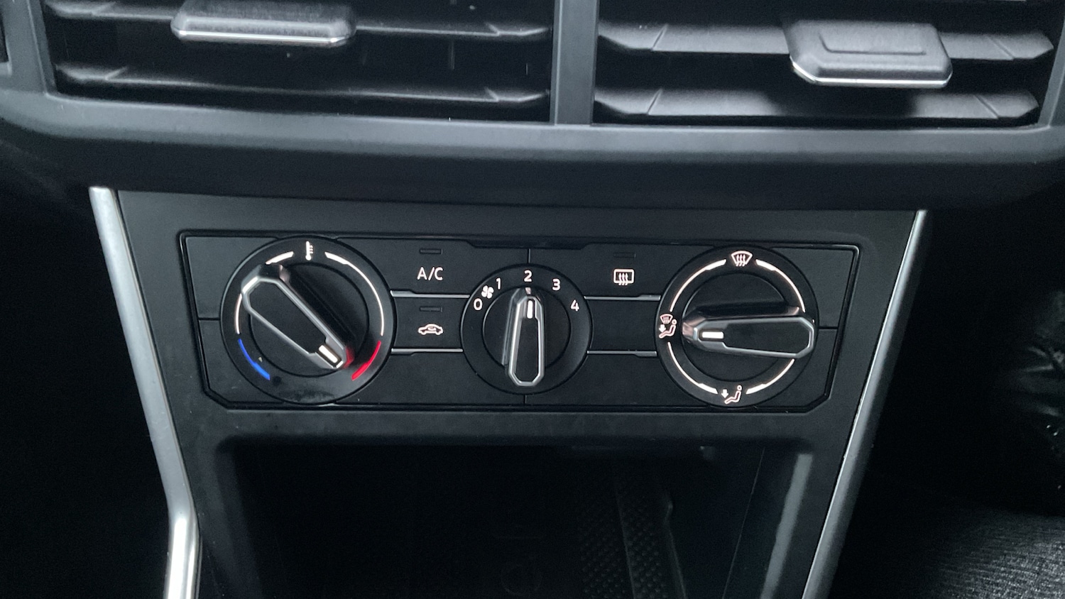 Used Volkswagen Taigo 2024 for sale - 77403747: Photo 13