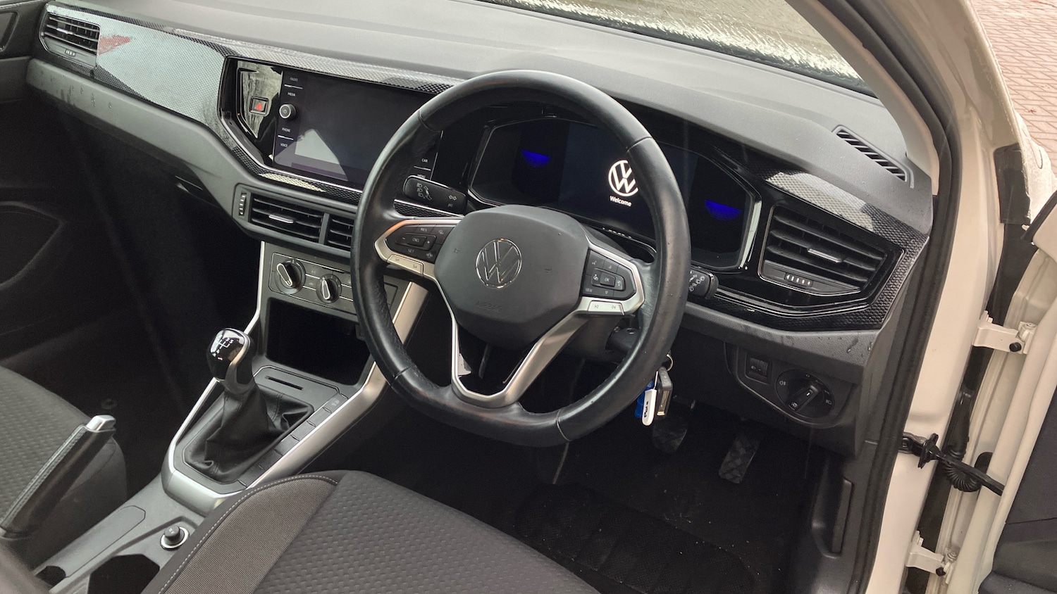 Used Volkswagen Polo 2022 for sale - 76611147: Photo 6