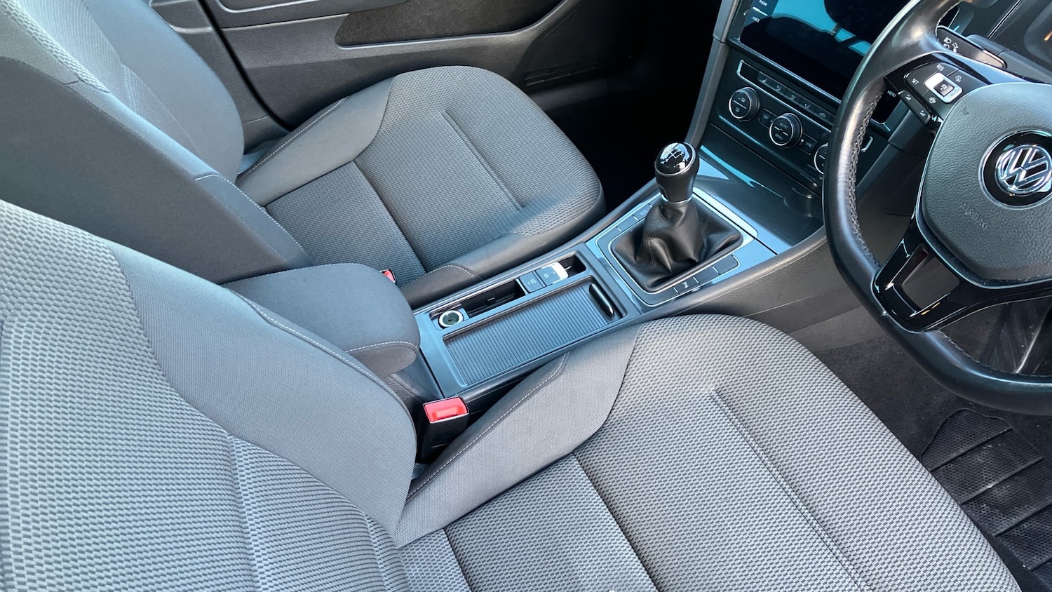 Used Volkswagen Golf 2019 for sale - 76921174: Photo 14