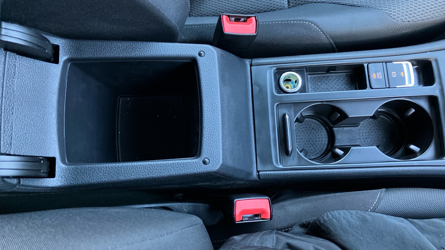 Used Volkswagen Golf 2019 for sale - 76921174: Photo 24