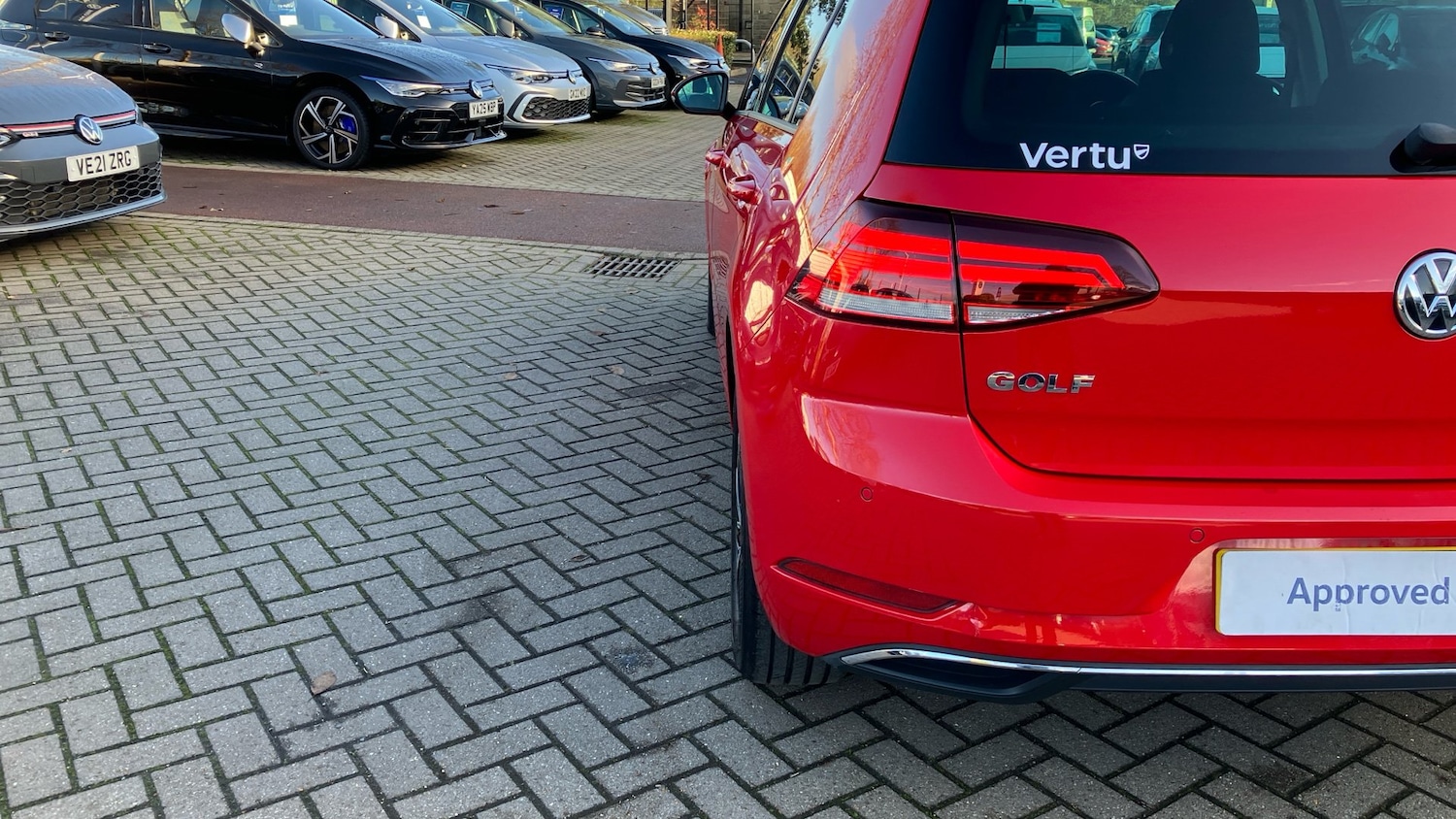 Used Volkswagen Golf 2019 for sale - 76921174: Photo 36