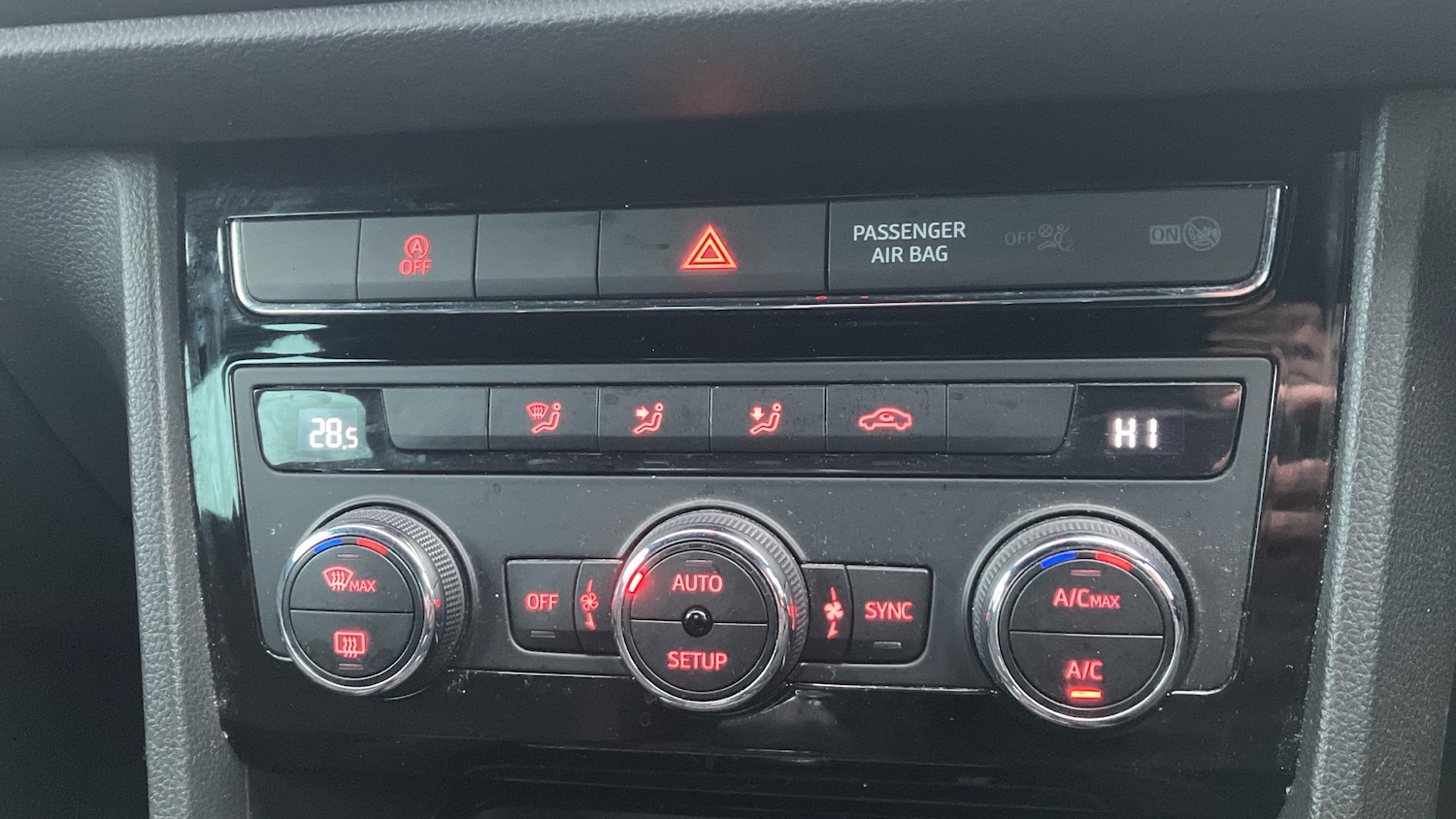 Used SEAT Ateca 2019 for sale - 77044610: Photo 23