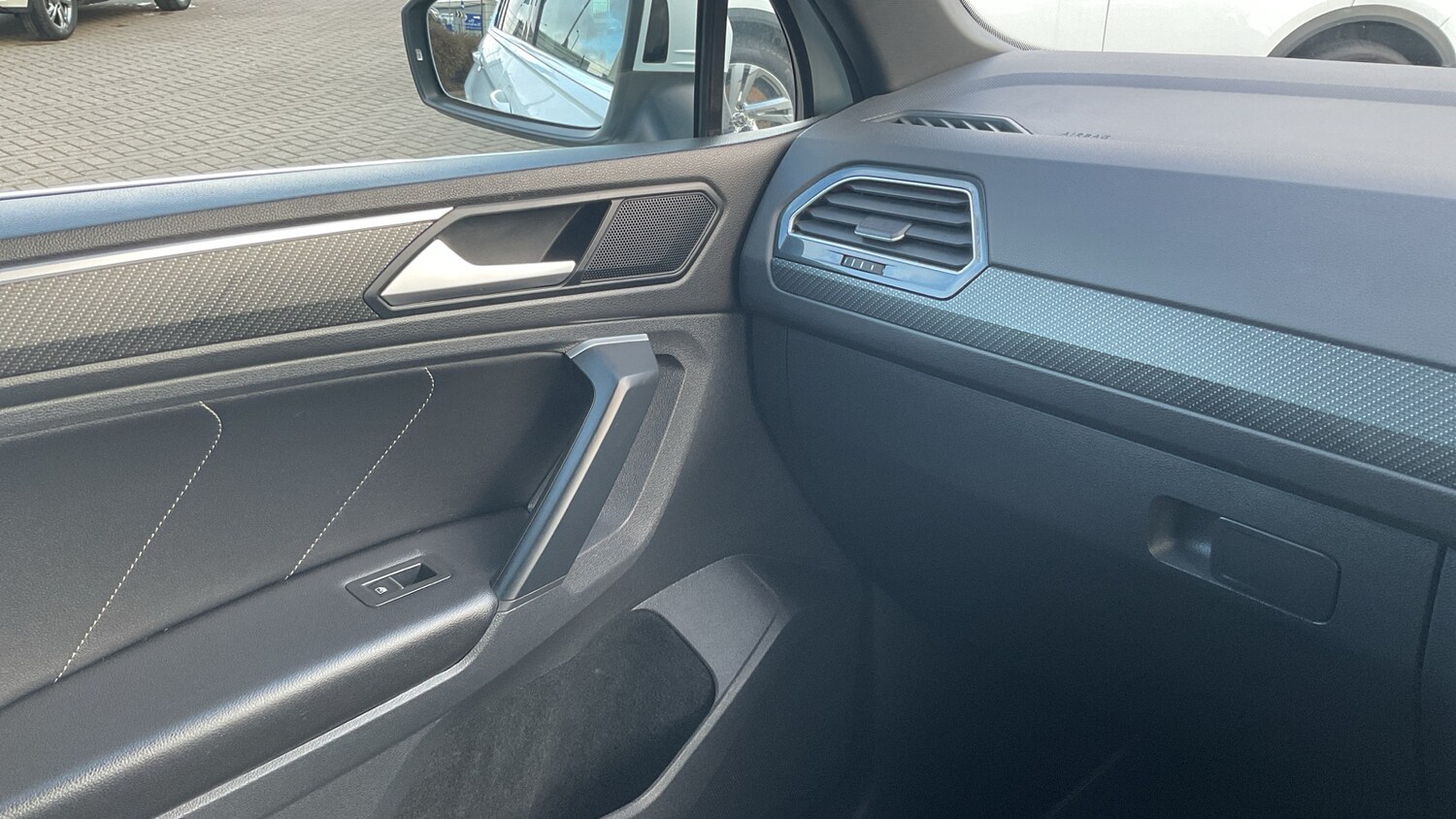 Used Volkswagen Tiguan 2021 for sale - 77717692: Photo 24