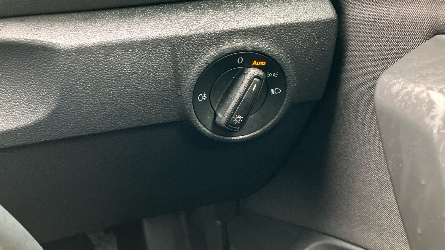 Used Volkswagen T-Roc 2022 for sale - 76393939: Photo 28