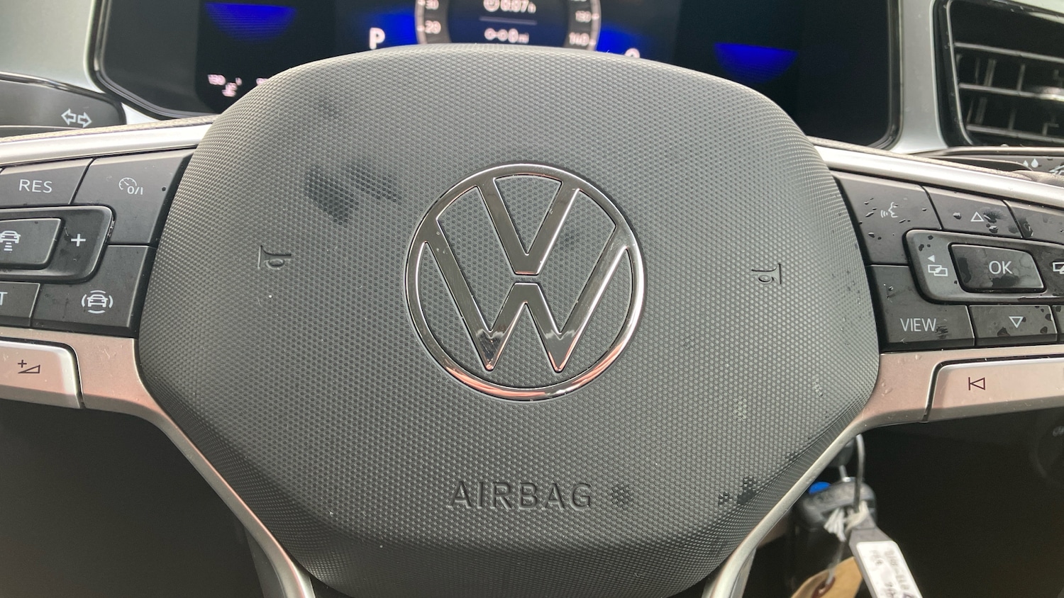 Used Volkswagen T-Roc 2022 for sale - 76393939: Photo 33