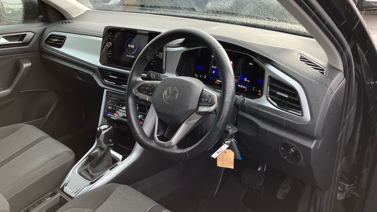 Used Volkswagen T-Roc 2022 for sale - 76393939: Photo 6