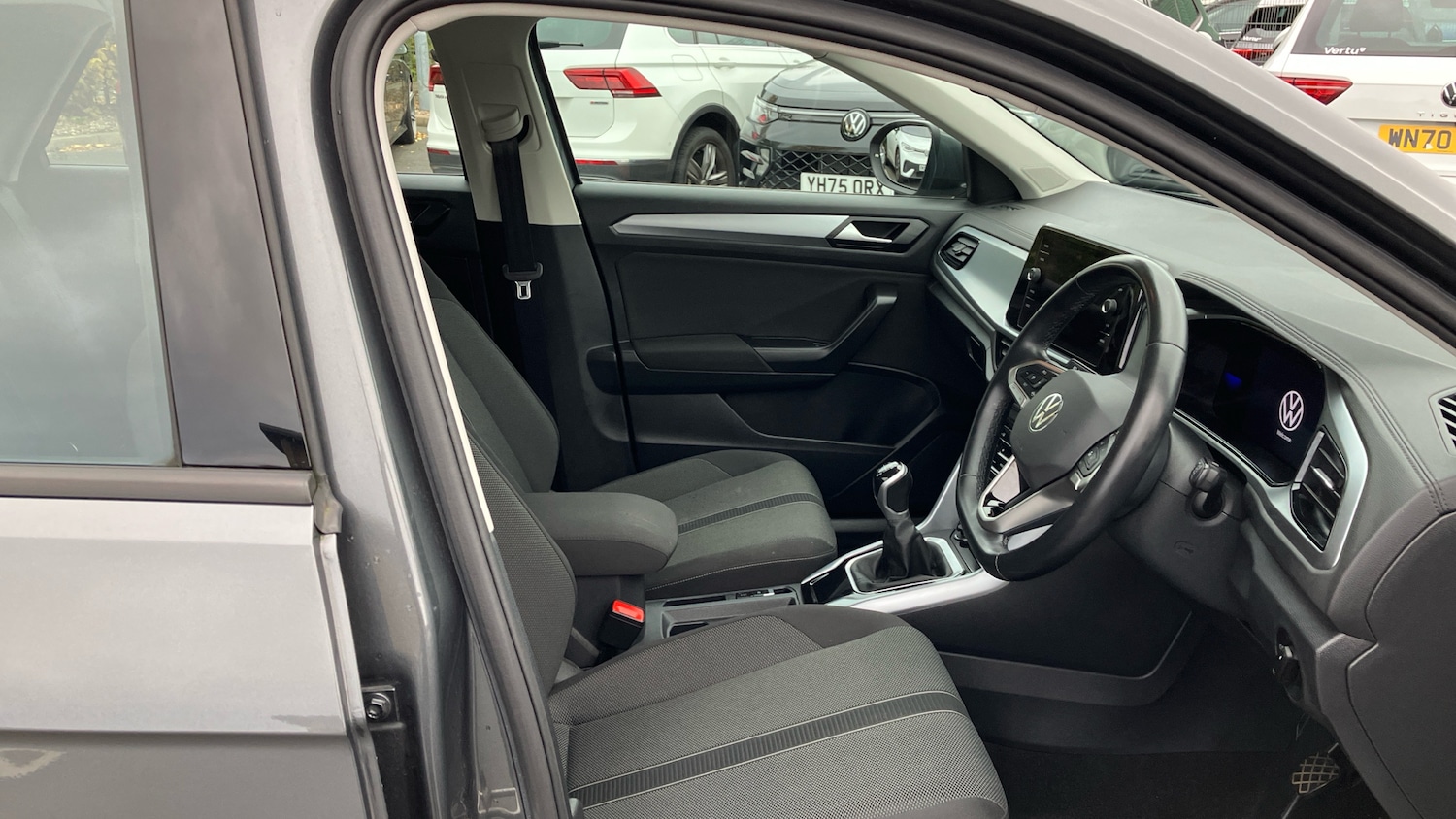 Used Volkswagen T-Roc 2022 for sale - 76219080: Photo 15