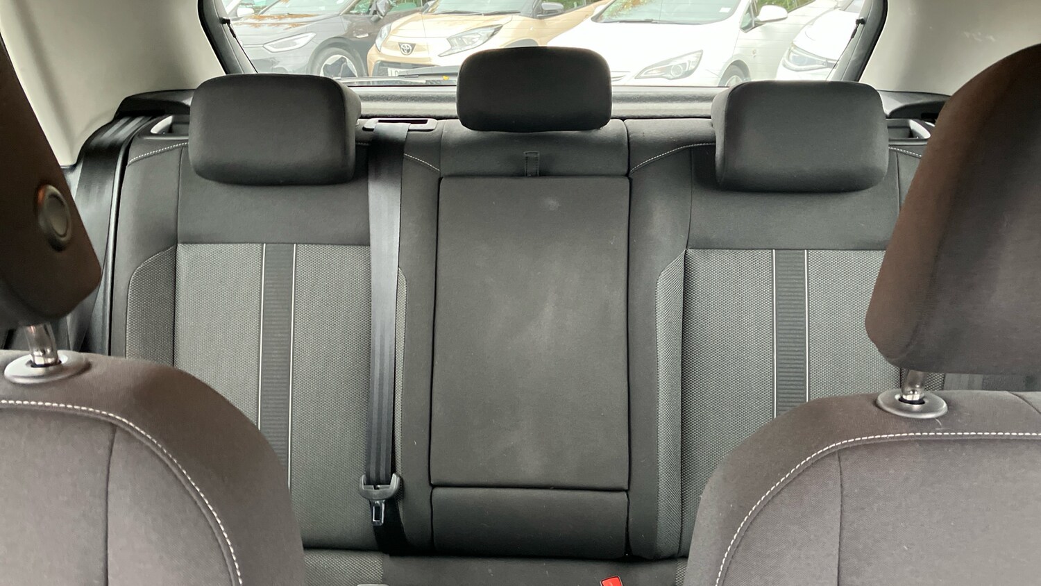 Used Volkswagen T-Roc 2022 for sale - 76219080: Photo 16