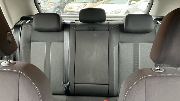 Used Volkswagen T-Roc 2022 for sale - 76219080: Photo 16