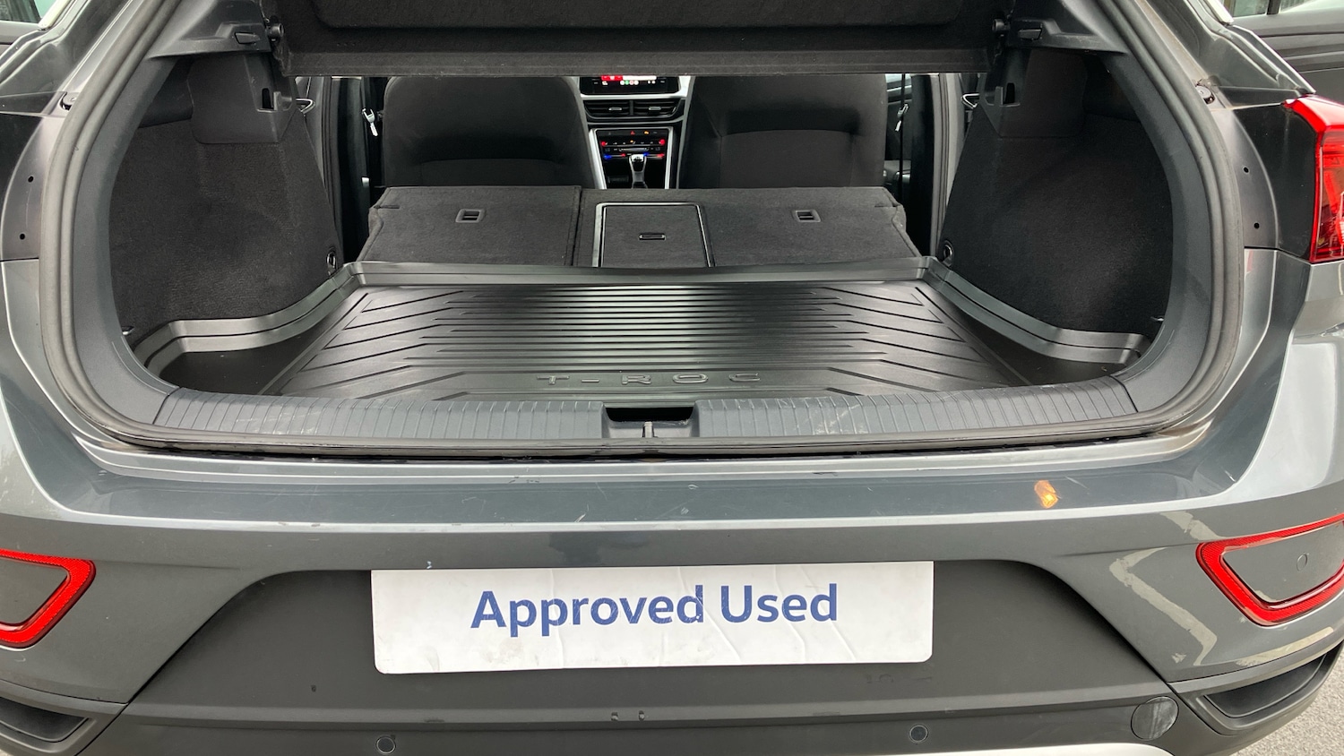 Used Volkswagen T-Roc 2022 for sale - 76219080: Photo 34