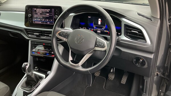 Used Volkswagen T-Roc 2022 for sale - 76219080: Photo 6
